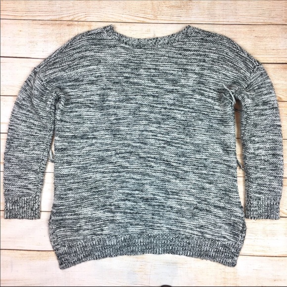 Express chunky grey fringe sweater sz M - Picture 8 of 8